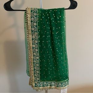 Beautiful green dupatta with gold trim